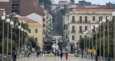 &Pi;&rho;&omicron;&sigmaf; lockdown &alpha;&lambda;ά &Alpha;&tau;&tau;&iota;&kappa;ή &sigma;&epsilon; &Epsilon;ύ&beta;&omicron;&iota;&alpha;, &Alpha;&chi;&alpha;ΐ&alpha;, &Rho;έ&theta;&upsilon;&mu;&nu;&omicron; -&Sigma;&tau;&alpha; &kappa;ό&kappa;&kappa;&iota;&nu;&alpha; &eta; &Theta;&epsilon;&sigma;&sigma;&alpha;&lambda;&omicron;&nu;ί&kappa;&eta;, &kappa;&rho;ί&sigma;&iota;&mu;&eta; &sigma;&upsilon;&nu;&epsilon;&delta;&rho;ί&alpha;&sigma;&eta; &epsilon;&iota;&delta;&iota;&kappa;ώ&nu;