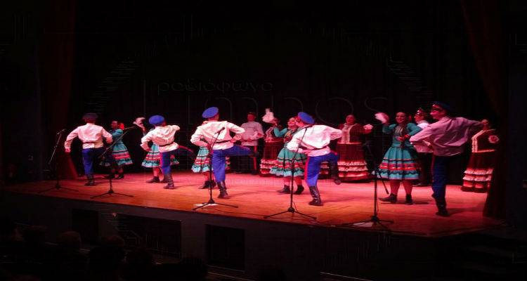 Καθήλωσαν το κοινό της Λήμνου οι Ρώσοι καλλιτέχνες (photos + mp3)