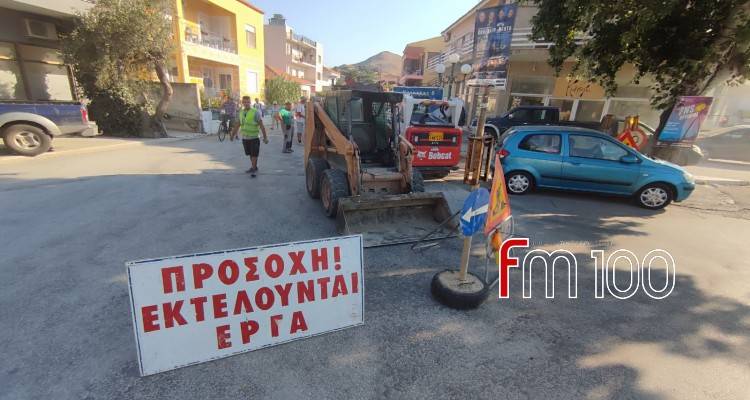 &Xi;&epsilon;&kappa;ί&nu;&eta;&sigma;&epsilon; &eta; &alpha;&sigma;&phi;&alpha;&lambda;&tau;ό&sigma;&tau;&rho;&omega;&sigma;&eta; &sigma;&tau;&omicron; &delta;&rho;ό&mu;&omicron; &Sigma;&omicron;ύ&pi;&rho;&alpha; - &Alpha;&nu;&delta;&rho;ώ&nu;&iota; (video)