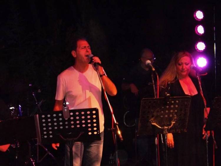&Alpha;&phi;&iota;έ&rho;&omega;&mu;&alpha; &sigma;&tau;&omicron;&upsilon; &mu;&epsilon;&gamma;ά&lambda;&omicron;&upsilon;&sigmaf; Έ&lambda;&lambda;&eta;&nu;&epsilon;&sigmaf; &delta;&eta;&mu;&iota;&omicron;&upsilon;&rho;&gamma;&omicron;ύ&sigmaf; &alpha;&pi;ό &tau;&omicron; &sigma;&upsilon;&gamma;&kappa;&rho;ό&tau;&eta;&mu;&alpha; &laquo;&Epsilon;&Mu;&Mu;&Epsilon;&Lambda;&Omicron;&Nu;&raquo;