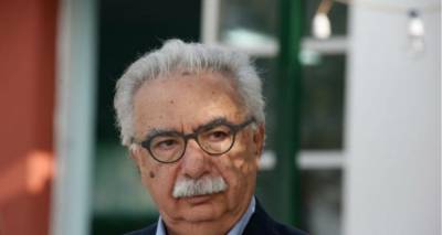 &Gamma;&alpha;&beta;&rho;ό&gamma;&lambda;&omicron;&upsilon;: &Pi;&rho;ώ&tau;&omicron; &kappa;&omicron;&upsilon;&delta;&omicron;ύ&nu;&iota; &sigma;&tau;&iota;&sigmaf; &epsilon;&nu;&nu;έ&alpha; &laquo;&gamma;&iota;&alpha; &nu;&alpha; &kappa;&omicron;&iota;&mu;ό&mu;&alpha;&sigma;&tau;&epsilon; &pi;&epsilon;&rho;&iota;&sigma;&sigma;ό&tau;&epsilon;&rho;&omicron;&raquo;