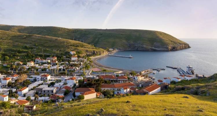 Άγιος Ευστράτιος: 100% κάλυψη σε ηλεκτρική ενέργεια από ΑΠΕ | Ξεκίνησε η λειτουργία του έργου