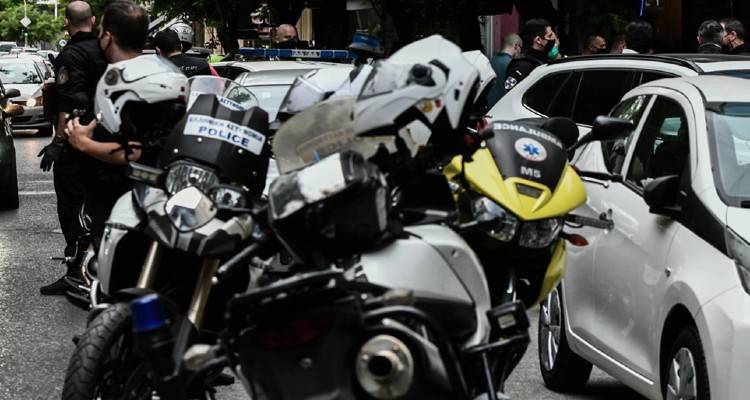 Απόπειρα ληστείας με ομηρία στα ΕΛΤΑ Κορωπίου