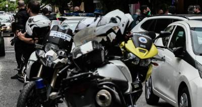 &Alpha;&pi;ό&pi;&epsilon;&iota;&rho;&alpha; &lambda;&eta;&sigma;&tau;&epsilon;ί&alpha;&sigmaf; &mu;&epsilon; &omicron;&mu;&eta;&rho;ί&alpha; &sigma;&tau;&alpha; &Epsilon;&Lambda;&Tau;&Alpha; &Kappa;&omicron;&rho;&omega;&pi;ί&omicron;&upsilon;