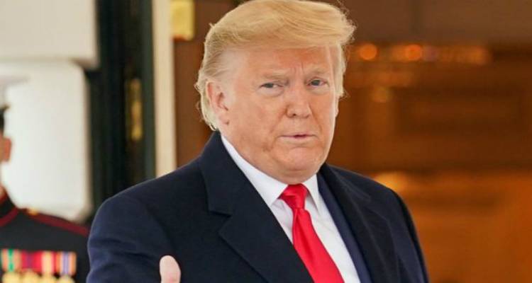 &Nu;&tau;ό&nu;&alpha;&lambda;&nu;&tau; &Tau;&rho;&alpha;&mu;&pi;: &ldquo;&Pi;&rho;ό&epsilon;&delta;&rho;&omicron;&sigmaf; &gamma;&iota;&alpha; &pi;ά&nu;&tau;&alpha;&rdquo;, &tau;&omicron; &mu;ή&nu;&upsilon;&mu;ά &tau;&omicron;&upsilon; &mu;&epsilon;&tau;ά &tau;&eta;&nu; &alpha;&theta;ώ&omega;&sigma;ή &tau;&omicron;&upsilon;