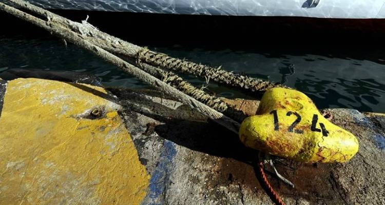&Alpha;&pi;&epsilon;&rho;&gamma;ί&alpha; &Pi;&Nu;&Omicron;: &Delta;&epsilon;&mu;έ&nu;&alpha; &sigma;&tau;&alpha; &lambda;&iota;&mu;ά&nu;&iota;&alpha; &tau;&alpha; &pi;&lambda;&omicron;ί&alpha; &tau;&eta;&nu; &Pi;έ&mu;&pi;&tau;&eta;