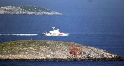 &Sigma;&epsilon; &pi;&alpha;&rho;έ&mu;&beta;&alpha;&sigma;&eta; &tau;&omega;&nu; &Eta;&Pi;&Alpha; &gamma;&iota;&alpha; &alpha;&pi;&omicron;&kappa;&lambda;&iota;&mu;ά&kappa;&omega;&sigma;&eta; &epsilon;&pi;&epsilon;&nu;&delta;ύ&epsilon;&iota; &eta; &Alpha;&theta;ή&nu;&alpha;: &Sigma;&tau;&omicron; &upsilon;&pi;. &Nu;&alpha;&upsilon;&tau;&iota;&lambda;ί&alpha;&sigmaf; &omicron; &Tau;&sigma;ί&pi;&rho;&alpha;&sigmaf;