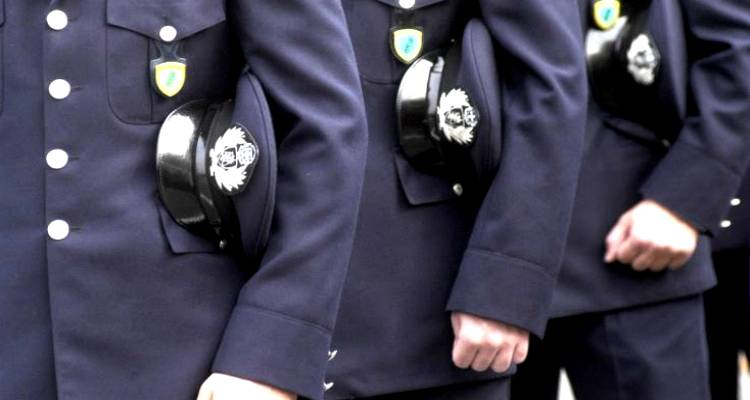 &Epsilon;&xi;&epsilon;&tau;ά&sigma;&epsilon;&iota;&sigmaf; &gamma;&iota;&alpha; &epsilon;&iota;&sigma;&alpha;&gamma;&omega;&gamma;ή 30 &alpha;&nu;&theta;&upsilon;&pi;&alpha;&sigma;&tau;&upsilon;&nu;ό&mu;&omega;&nu; &sigma;&tau;&eta; &Sigma;&chi;&omicron;&lambda;ή &Mu;&epsilon;&tau;&epsilon;&kappa;&pi;&alpha;ί&delta;&epsilon;&upsilon;&sigma;&eta;&sigmaf; &tau;&eta;&sigmaf; &Epsilon;&Lambda;.&Alpha;&Sigma;
