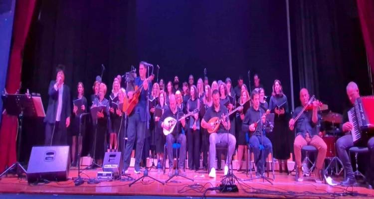 Ανοιχτή πρόβα της Δημοτικής Χορωδίας Λήμνου: Η μουσική γίνεται εμπειρία για όλους