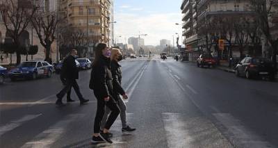 &Kappa;&omicron;&rho;&omega;&nu;&omicron;ϊό&sigmaf;: &Nu;έ&omicron; &delta;&iota;&pi;&lambda;ό &alpha;&rho;&nu;&eta;&tau;&iota;&kappa;ό &rho;&epsilon;&kappa;ό&rho; &mu;&epsilon; 3.586 &nu;έ&alpha; &kappa;&rho;&omicron;ύ&sigma;&mu;&alpha;&tau;&alpha; &kappa;&alpha;&iota; 699 &delta;&iota;&alpha;&sigma;&omega;&lambda;&eta;&nu;&omega;&mu;έ&nu;&omicron;&upsilon;&sigmaf; - 51 &theta;ά&nu;&alpha;&tau;&omicron;&iota;