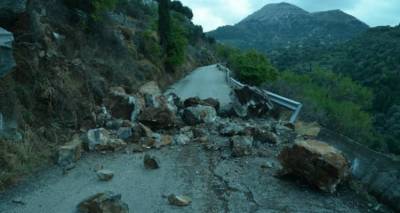 &Phi;&omega;&tau;&omicron;&gamma;&rho;&alpha;&phi;ί&alpha;: Facebook @meteology