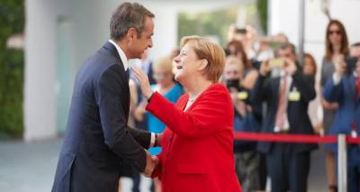 &Sigma;&tau;&eta;&nu; &Epsilon;&lambda;&lambda;ά&delta;&alpha; &eta; &Mu;έ&rho;&kappa;&epsilon;&lambda; &mu;&epsilon;&tau;ά &alpha;&pi;ό &pi;&rho;ό&sigma;&kappa;&lambda;&eta;&sigma;&eta; &Mu;&eta;&tau;&sigma;&omicron;&tau;ά&kappa;&eta; | &Tau;&epsilon;&lambda;&epsilon;&upsilon;&tau;&alpha;ί&alpha; &phi;&omicron;&rho;ά &omega;&sigmaf; &kappa;&alpha;&gamma;&kappa;&epsilon;&lambda;ά&rho;&iota;&omicron;&sigmaf; &tau;&eta;&sigmaf; &Gamma;&epsilon;&rho;&mu;&alpha;&nu;ί&alpha;&sigmaf;