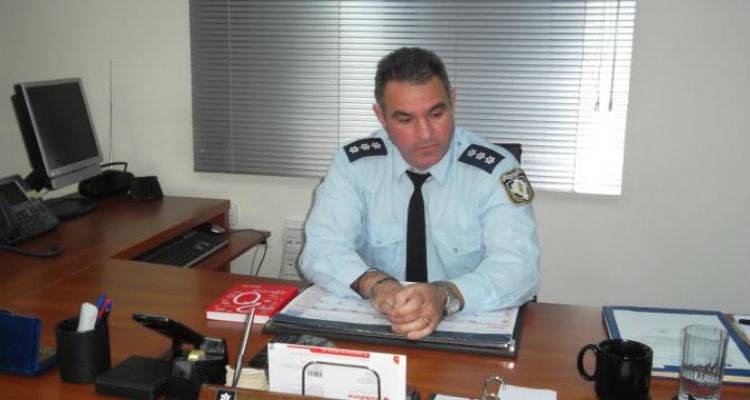 &Pi;έ&nu;&theta;&omicron;&sigmaf; &gamma;&iota;&alpha; &tau;&eta;&nu; &omicron;&iota;&kappa;&omicron;&gamma;έ&nu;&epsilon;&iota;&alpha; &tau;&omicron;&upsilon; &Sigma;&omega;&kappa;&rho;ά&tau;&eta; &Kappa;&rho;&omicron;&mu;&mu;&upsilon;&delta;έ&lambda;&eta;