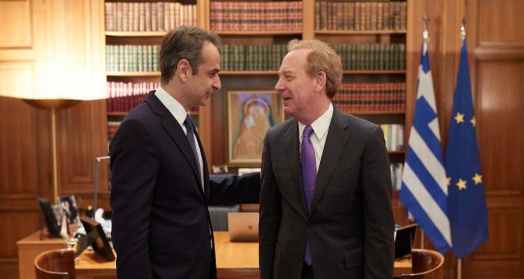 Μητσοτάκης-Σμιθ ανακοινώνουν την επένδυση αξίας 1 δισ. της Microsoft στην Ελλάδα