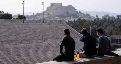 &Pi;&rho;&omicron;&beta;&lambda;&eta;&mu;&alpha;&tau;ί&zeta;&omicron;&upsilon;&nu; &tau;&alpha; &kappa;&omicron;&rho;&omega;&nu;&omicron;&pi;ά&rho;&tau;&iota;, &sigma;ύ&sigma;&kappa;&epsilon;&psi;&eta; &sigma;&tau;&omicron; &Mu;&alpha;&xi;ί&mu;&omicron;&upsilon; | &Pi;&rho;&omicron;&sigmaf; &Pi;ά&sigma;&chi;&alpha; &sigma;&tau;&eta;&nu; &pi;ό&lambda;&eta; &kappa;&alpha;&iota; ά&nu;&omicron;&iota;&gamma;&mu;&alpha; &epsilon;&sigma;&tau;ί&alpha;&sigma;&eta;&sigmaf; &sigma;&tau;&iota;&sigmaf; 10 &Mu;&alpha;ΐ&omicron;&upsilon;