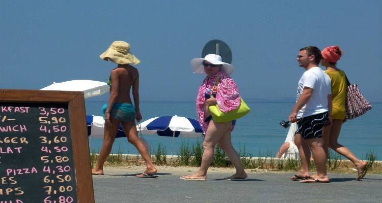 Δεν θέλουμε τουρισμό : επεισόδιο 109