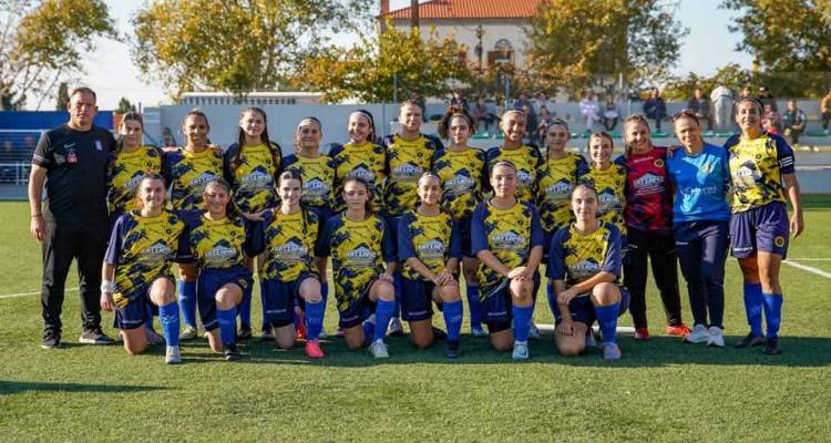 &Mu;&epsilon; &epsilon;&upsilon;&chi;&alpha;&rho;&iota;&sigma;&tau;ή&rho;&iota;&omicron; &mu;ή&nu;&upsilon;&mu;&alpha; έ&kappa;&lambda;&epsilon;&iota;&sigma;&epsilon; &tau;&eta; &sigma;&epsilon;&zeta;ό&nu; &eta; &Gamma;&upsilon;&nu;&alpha;&iota;&kappa;&epsilon;ί&alpha; &Omicron;&mu;ά&delta;&alpha; &Pi;&omicron;&delta;&omicron;&sigma;&phi;&alpha;ί&rho;&omicron;&upsilon; &tau;&eta;&sigmaf; &Alpha;&Epsilon;&Lambda;