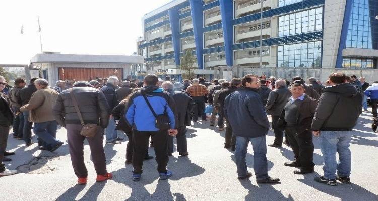 &Eta; &Lambda;ή&mu;&nu;&omicron;&sigmaf; &alpha;&nu;&tau;&iota;&delta;&rho;ά: &Delta;&upsilon;&nu;&alpha;&mu;&iota;&kappa;ό &pi;&alpha;&rho;ώ&nu; &sigma;&tau;&eta;&nu; &alpha;&upsilon;&rho;&iota;&alpha;&nu;ή &sigma;&upsilon;&gamma;&kappa;έ&nu;&tau;&rho;&omega;&sigma;&eta; έ&xi;&omega; &alpha;&pi;ό &tau;&omicron; &Upsilon;&pi;&omicron;&upsilon;&rho;&gamma;&epsilon;ί&omicron;
