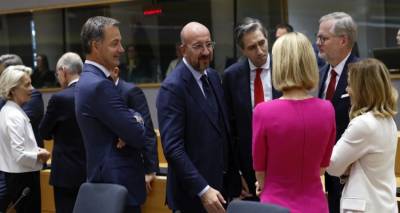 &Sigma;ύ&nu;&omicron;&delta;&omicron;&sigmaf; &Kappa;&omicron;&rho;&upsilon;&phi;ή&sigmaf;: &Chi;&omega;&rho;ί&sigmaf; &sigma;&upsilon;&mu;&phi;&omega;&nu;ί&alpha; &gamma;&iota;&alpha; &tau;&alpha; &epsilon;&upsilon;&rho;&omega;&pi;&alpha;ϊ&kappa;ά &alpha;&xi;&iota;ώ&mu;&alpha;&tau;&alpha; -&Delta;&iota;&alpha;&phi;ώ&nu;&eta;&sigma;&alpha;&nu; &gamma;&iota;&alpha; &tau;&eta; &theta;&eta;&tau;&epsilon;ί&alpha; &tau;&omicron;&upsilon; &pi;&rho;&omicron;έ&delta;&rho;&omicron;&upsilon; &tau;&omicron;&upsilon; &Epsilon;&upsilon;&rho;&omega;&pi;&alpha;ϊ&kappa;&omicron;ύ &Sigma;&upsilon;&mu;&beta;&omicron;&upsilon;&lambda;ί&omicron;&upsilon;