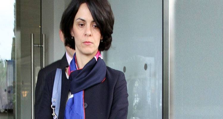 &Sigma;ή&kappa;&omega;&sigma;&alpha;&nu; &tau;&alpha; &mu;&alpha;&nu;ί&kappa;&iota;&alpha; &tau;&alpha; &tau;&epsilon;&chi;&nu;&iota;&kappa;ά &kappa;&lambda;&iota;&mu;ά&kappa;&iota;&alpha;
