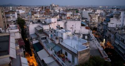 &Mu;&pi;&alpha;&rho;ά&zeta; &pi;&rho;&omicron;&sigma;&phi;&upsilon;&gamma;ώ&nu; &sigma;&tau;&omicron; &Sigma;&tau;&Epsilon; &gamma;&iota;&alpha; &tau;&iota;&sigmaf; &nu;έ&epsilon;&sigmaf; &alpha;&nu;&tau;&iota;&kappa;&epsilon;&iota;&mu;&epsilon;&nu;&iota;&kappa;έ&sigmaf;