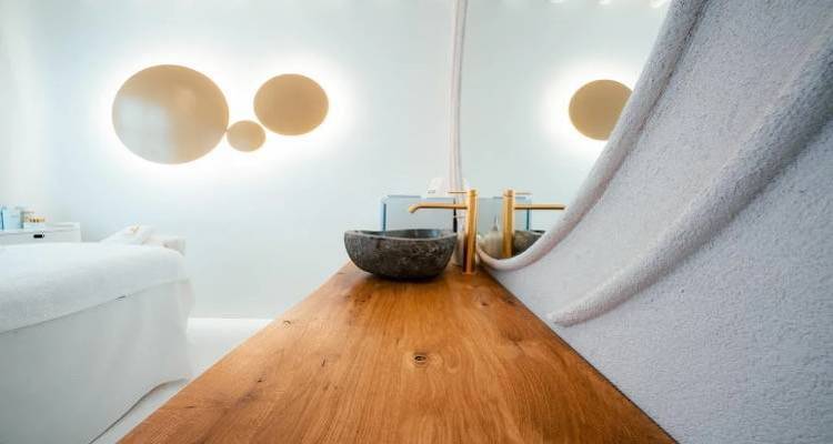 Azalea Spa Λήμνου: Κόβει την πρωτοχρονιάτικη πίτα και μοιράζει πλούσια δώρα!!