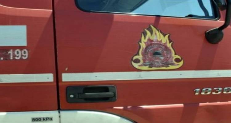 Φωτιά έξω από τον Άγιο Δημήτριο