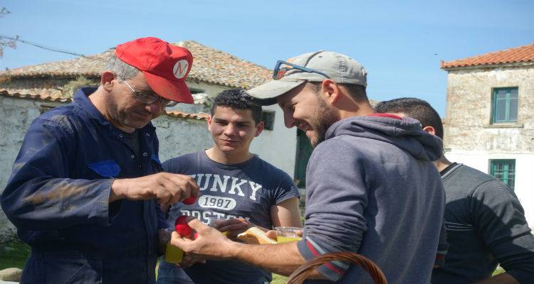 Παλιά Μητρόπολη Λήμνου: Λαμπροτρίτη με Θεία Λειτουργία και εκδρομή στην ανοιξιάτικη φύση