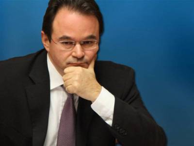 &Pi;&rho;&omicron;&sigmaf; &tau;&omicron; &Epsilon;&iota;&delta;&iota;&kappa;ό &Delta;&iota;&kappa;&alpha;&sigma;&tau;ή&rho;&iota;&omicron; &omicron; &Pi;&alpha;&pi;&alpha;&kappa;&omega;&nu;&sigma;&tau;&alpha;&nu;&tau;ί&nu;&omicron;&upsilon;