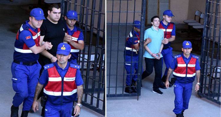 &Omicron;&iota; &Tau;&omicron;ύ&rho;&kappa;&omicron;&iota; &laquo;&beta;&lambda;έ&pi;&omicron;&upsilon;&nu;&raquo; &delta;ό&lambda;&omicron; &sigma;&tau;&omicron;&upsilon;&sigmaf; &delta;ύ&omicron; Έ&lambda;&lambda;&eta;&nu;&epsilon;&sigmaf; &sigma;&tau;&rho;&alpha;&tau;&iota;&omega;&tau;&iota;&kappa;&omicron;ύ&sigmaf; &kappa;&alpha;&iota; &tau;&omicron;&upsilon;&sigmaf; &kappa;&rho;&alpha;&tau;&omicron;ύ&nu; &phi;&upsilon;&lambda;&alpha;&kappa;&iota;&sigma;&mu;έ&nu;&omicron;&upsilon;&sigmaf;