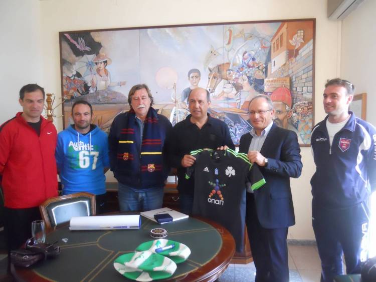 &Sigma;&upsilon;&nu;ά&nu;&tau;&eta;&sigma;&eta; &Rho;ό&tau;&sigma;&alpha; - &Chi;&alpha;&tau;&zeta;&eta;&delta;&iota;&alpha;&mu;&alpha;&nu;&tau;ή