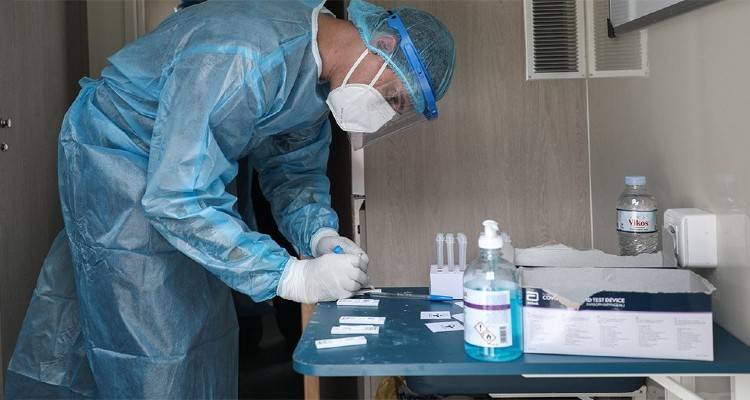 Κορωνοϊός: Στα 1.047 τα κρούσματα, 458 διασωληνωμένοι και 58 νεκροί