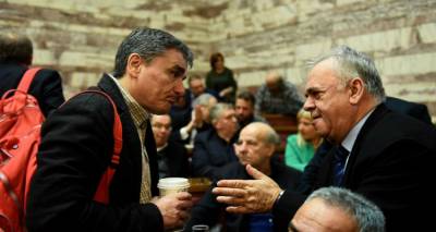 &Delta;&upsilon;&sigma;&kappa;&omicron;&lambda;ί&epsilon;&sigmaf; &kappa;&alpha;&iota; &kappa;&alpha;&theta;&upsilon;&sigma;&tau;&epsilon;&rho;ή&sigma;&epsilon;&iota;&sigmaf; &phi;έ&rho;&nu;&omicron;&upsilon;&nu; &sigma;&epsilon;&nu;ά&rho;&iota;&omicron; &pi;&alpha;&rho;ά&tau;&alpha;&sigma;&eta;&sigmaf; &tau;&omicron;&upsilon; &Mu;&nu;&eta;&mu;&omicron;&nu;ί&omicron;&upsilon;