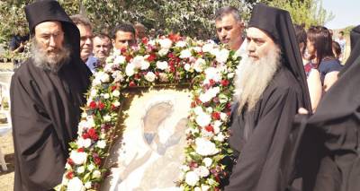 tetraimeros-eortasmos-kai-fetos-sto-iero-metoxi-panagias-trygis-sto-propoyli