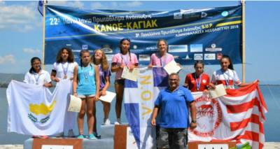 &Mu;&epsilon; &pi;&rho;&omega;&tau;&iota;έ&sigmaf; &epsilon;&pi;έ&sigma;&tau;&rho;&epsilon;&psi;&epsilon; &omicron; &Nu;.&Omicron;. &Lambda;ή&mu;&nu;&omicron;&upsilon; &alpha;&pi;ό &tau;&omicron; &Mu;&epsilon;&sigma;&omicron;&lambda;ό&gamma;&gamma;&iota;