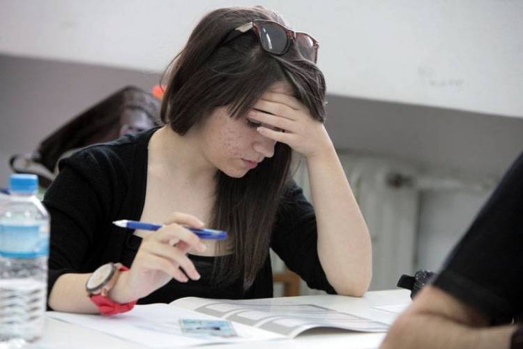 «Παράθυρο» για επαναφορά της βάσης του 10