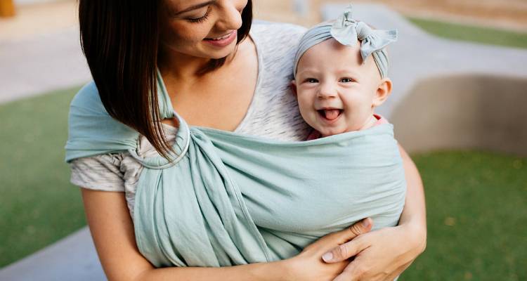 Συνάντηση babywearing στη Μύρινα