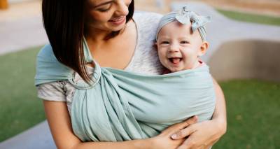 &Sigma;&upsilon;&nu;ά&nu;&tau;&eta;&sigma;&eta; babywearing &sigma;&tau;&eta; &Mu;ύ&rho;&iota;&nu;&alpha;