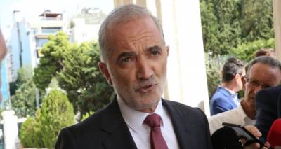 &Tau;&eta; &delta;&eta;&mu;&iota;&omicron;&upsilon;&rho;&gamma;ί&alpha; &nu;έ&omicron;&upsilon; &kappa;ό&mu;&mu;&alpha;&tau;&omicron;&sigmaf; &pi;&rho;&omicron;&alpha;&nu;&alpha;&gamma;&gamma;έ&lambda;&epsilon;&iota; &omicron; &Mu;ά&rho;&iota;&omicron;&sigmaf; &Sigma;&alpha;&lambda;&mu;ά&sigmaf;