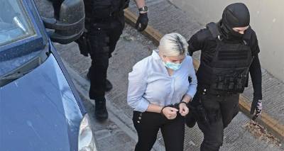 &Epsilon;&pi;ί&theta;&epsilon;&sigma;&eta; &mu;&epsilon; &beta;&iota;&tau;&rho;&iota;ό&lambda;&iota;: &Alpha;&mu;&epsilon;&tau;&alpha;&nu;ό&eta;&tau;&eta; &kappa;&alpha;&iota; &pi;&rho;&omicron;&kappa;&lambda;&eta;&tau;&iota;&kappa;ή &eta; Έ&phi;&eta; - &laquo;&Epsilon;&sigma;ύ &xi;έ&rho;&epsilon;&iota;&sigmaf; &gamma;&iota;&alpha;&tau;ί έ&gamma;&iota;&nu;&epsilon; &alpha;&upsilon;&tau;ό&raquo;, &epsilon;ί&pi;&epsilon; &sigma;&tau;&eta;&nu; &Iota;&omega;ά&nu;&nu;&alpha;