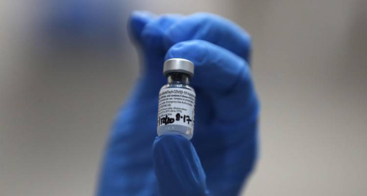 Τη Δευτέρα στον Καναδά οι πρώτες δόσεις του εμβολίου της Pfizer -Το μήνυμα Τριντό