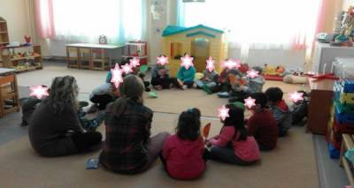 &laquo;&Omicron; &Pi;&upsilon;&xi;&iota;&delta;&omicron;ύ&lambda;&eta;&sigmaf; &kappa;&alpha;&iota; &eta; &Pi;&upsilon;&xi;&iota;&delta;&omicron;ύ&lambda;&alpha;&raquo; &omicron;&lambda;&omicron;&kappa;&lambda;ή&rho;&omega;&sigma;&alpha;&nu; &tau;&omicron; έ&rho;&gamma;&omicron; &tau;&omicron;&upsilon;&sigmaf; &sigma;&tau;&alpha; &nu;&eta;&pi;&iota;&alpha;&gamma;&omega;&gamma;&epsilon;ί&alpha; &tau;&eta;&sigmaf; &Lambda;ή&mu;&nu;&omicron;&upsilon; (photos)