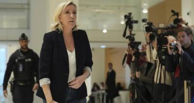 &Gamma;&alpha;&lambda;&lambda;ί&alpha;: &Omicron; &pi;&rho;&omicron;ϋ&pi;&omicron;&lambda;&omicron;&gamma;&iota;&sigma;&mu;ό&sigmaf; &pi;&rho;&omicron;&kappa;&alpha;&lambda;&epsilon;ί &alpha;&nu;&alpha;&tau;&alpha;&rho;ά&xi;&epsilon;&iota;&sigmaf; -&Nu;έ&epsilon;&sigmaf; &alpha;&xi;&iota;ώ&sigma;&epsilon;&iota;&sigmaf; &Lambda;&epsilon;&pi;έ&nu;, &pi;&rho;&omicron;&theta;&epsilon;&sigma;&mu;ί&alpha; έ&omega;&sigmaf; &tau;&eta; &Delta;&epsilon;&upsilon;&tau;έ&rho;&alpha; &delta;ί&nu;&epsilon;&iota; &sigma;&tau;&omicron;&nu; &Mu;&pi;&alpha;&rho;&nu;&iota;έ