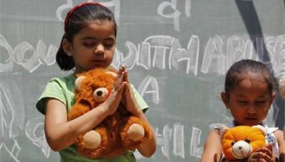 &Iota;&nu;&delta;ό&sigmaf; &sigma;&upsilon;&nu;&epsilon;&lambda;ή&phi;&theta;&eta; &alpha;&phi;&omicron;ύ &pi;&omicron;ύ&lambda;&eta;&sigma;&epsilon; &tau;&omicron;&nu; &epsilon;&gamma;&gamma;&omicron;&nu;ό &tau;&omicron;&upsilon; &sigma;&tau;&omicron; facebook