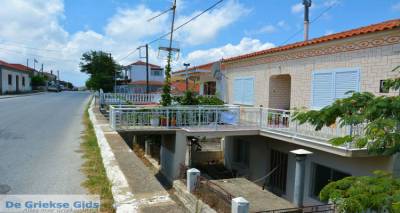 &Lambda;ή&mu;&nu;&omicron;&sigmaf;:  &Iota;&Chi; &chi;&tau;ύ&pi;&eta;&sigma;&epsilon; &epsilon;&lambda;&alpha;&phi;&rho;ά &pi;&epsilon;&zeta;ό