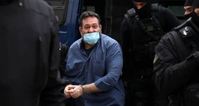 &Gamma;&iota;ά&nu;&nu;&eta;&sigmaf; &Lambda;&alpha;&gamma;ό&sigmaf;: &Tau;&omicron; &pi;&rho;ώ&tau;&omicron; &beta;&rho;ά&delta;&upsilon; &sigma;&tau;&eta;&nu; &alpha;&pi;&omicron;&mu;ό&nu;&omega;&sigma;&eta; &tau;&omega;&nu; &phi;&upsilon;&lambda;&alpha;&kappa;ώ&nu; &Delta;&omicron;&mu;&omicron;&kappa;&omicron;ύ -&Omicron;&iota; &delta;&iota;&alpha;&delta;&iota;&kappa;&alpha;&sigma;ί&epsilon;&sigmaf; &pi;&omicron;&upsilon; &theta;&alpha; &alpha;&kappa;&omicron;&lambda;&omicron;&upsilon;&theta;&eta;&theta;&omicron;ύ&nu; &tau;&iota;&sigmaf; &epsilon;&pi;ό&mu;&epsilon;&nu;&epsilon;&sigmaf; ώ&rho;&epsilon;&sigmaf;