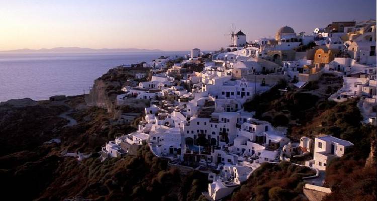 Τουρκία: Ανακάλυψαν τα πρώτα θύματα από το τσουνάμι του ηφαιστείου της Σαντορίνης