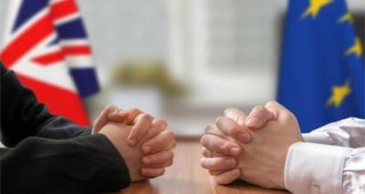 Brexit : &ldquo;&Delta;&iota;&chi;&alpha;&sigma;&mu;έ&nu;&eta;&rdquo; &eta; &Epsilon;&Epsilon; , &iota;&sigma;&chi;&upsilon;&rho;ί&zeta;&epsilon;&tau;&alpha;&iota; &tau;&omicron; &Lambda;&omicron;&nu;&delta;ί&nu;&omicron;