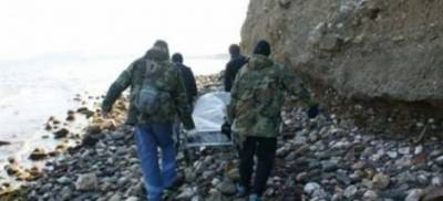 &Eta; &mu;&alpha;&rho;&tau;&upsilon;&rho;ί&alpha; &tau;&omicron;&upsilon; &mu;&omicron;&nu;&alpha;&delta;&iota;&kappa;&omicron;ύ &epsilon;&pi;&iota;&zeta;ώ&nu;&tau;&alpha;, &alpha;&pi;&omicron; &tau;&omicron; &nu;&alpha;&upsilon;ά&gamma;&iota;&omicron; &alpha;&nu;&omicron;&iota;&chi;&tau;ά &tau;&eta;&sigmaf; &Lambda;έ&sigma;&beta;&omicron;&upsilon;, &sigma;&tau;&eta;&nu; &Epsilon;&Rho;&Alpha;  &Alpha;&iota;&gamma;&alpha;ί&omicron;&upsilon; &kappa;&alpha;&iota; &tau;&omicron;&nu; &Eta;&lambda;ί&alpha; &Mu;&alpha;&rho;&alpha;&beta;ά