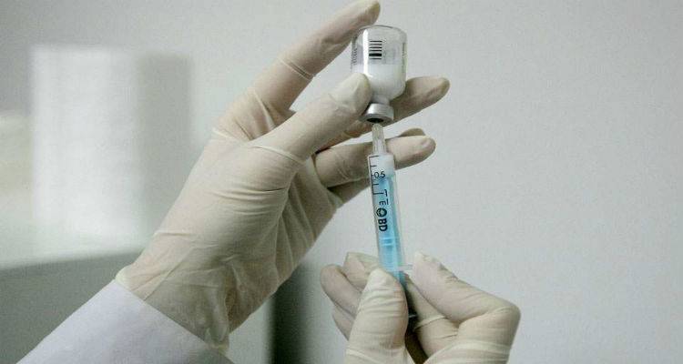 &Beta;&rho;έ&phi;&omicron;&sigmaf; 11 &mu;&eta;&nu;ώ&nu; &tau;&omicron; &pi;&rho;ώ&tau;&omicron; &theta;ύ&mu;&alpha; &alpha;&pi;ό &iota;&lambda;&alpha;&rho;ά &sigma;&tau;&eta;&nu; &Epsilon;&lambda;&lambda;ά&delta;&alpha;